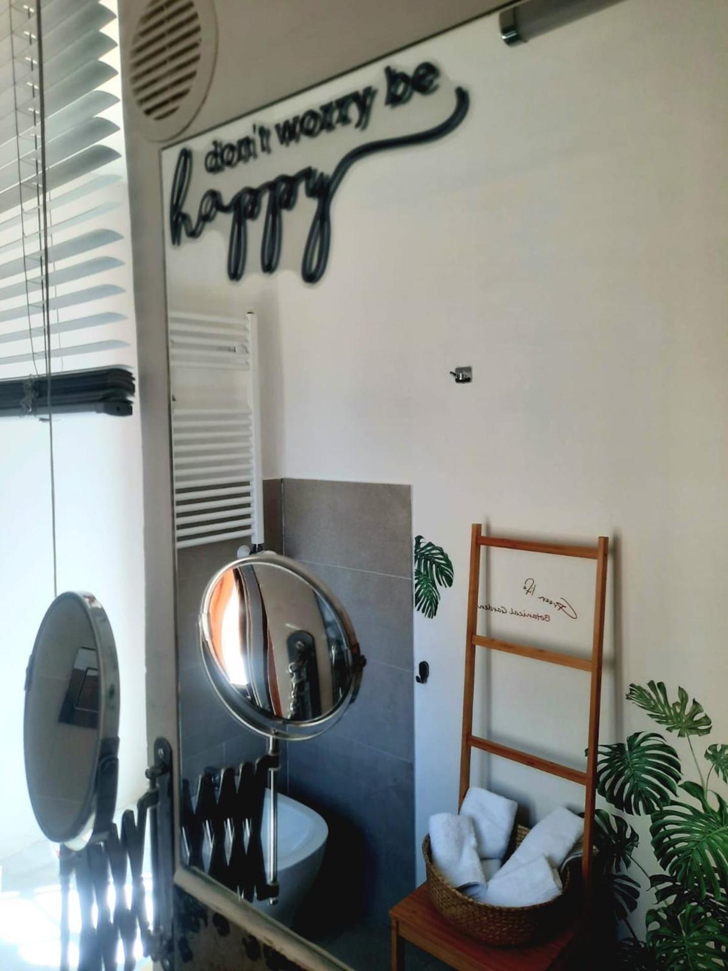 Peri Peri House - Palermo Centro Apartment ภายนอก รูปภาพ